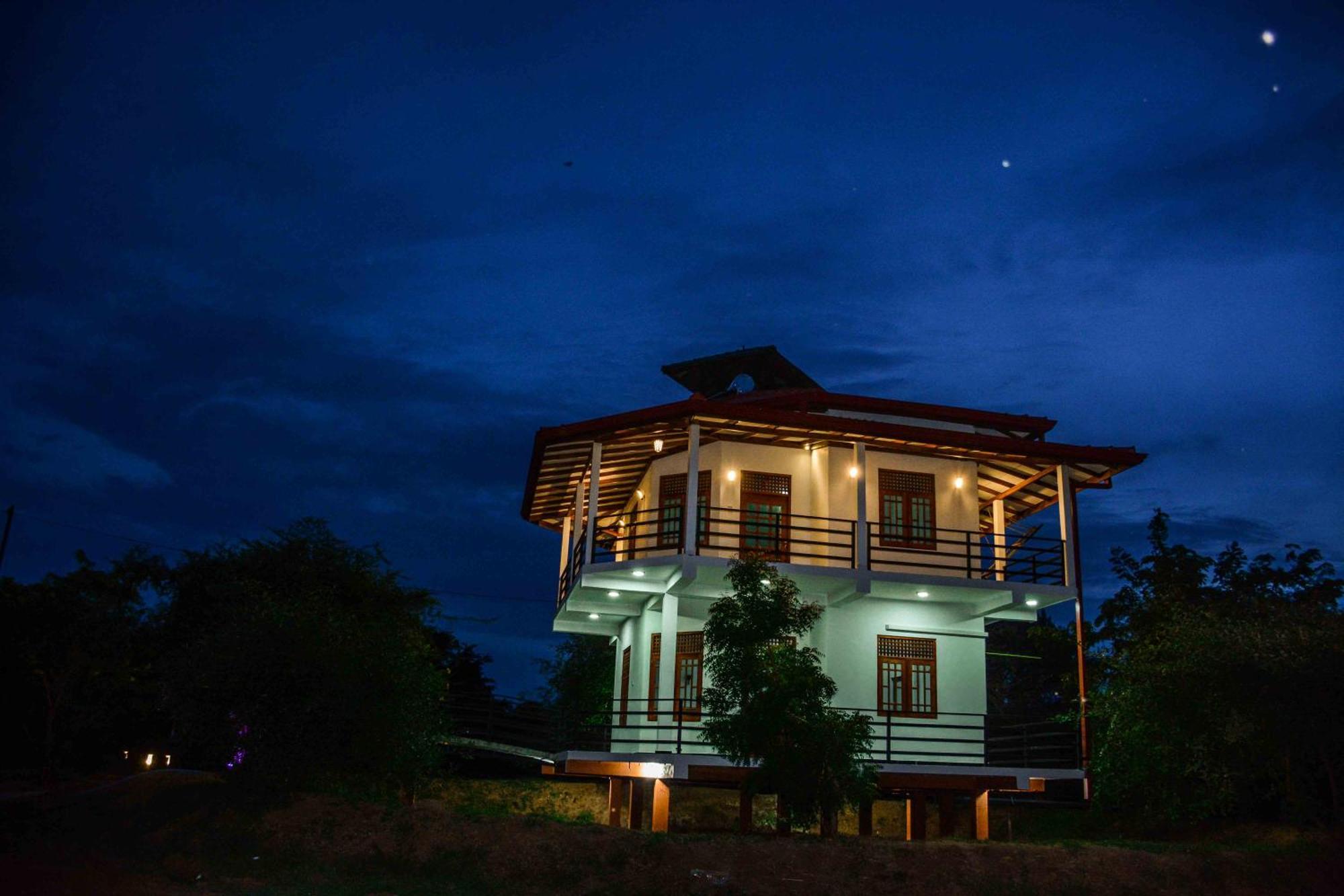 Lake Villa Resort Tissamaharama Exterior foto