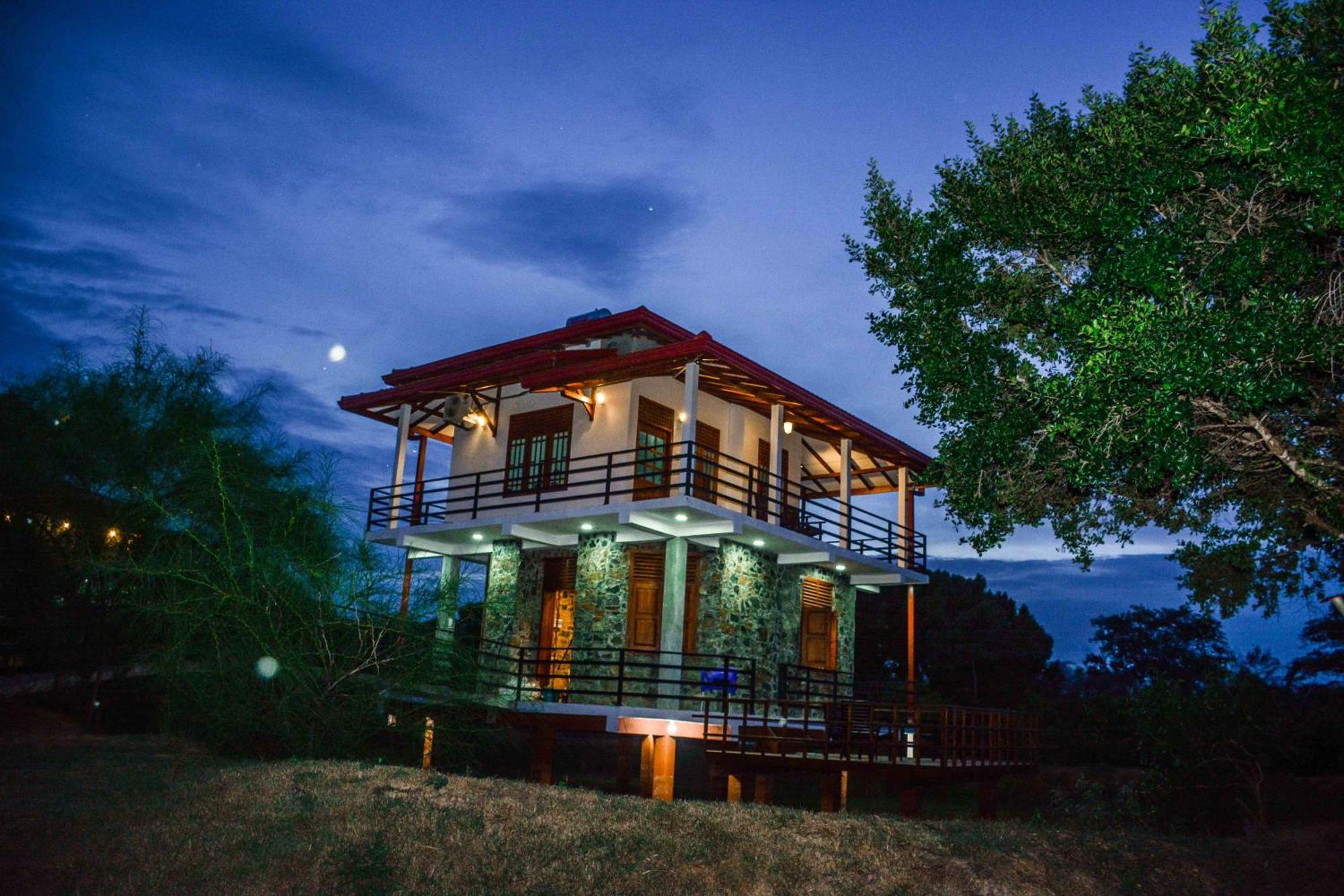 Lake Villa Resort Tissamaharama Exterior foto