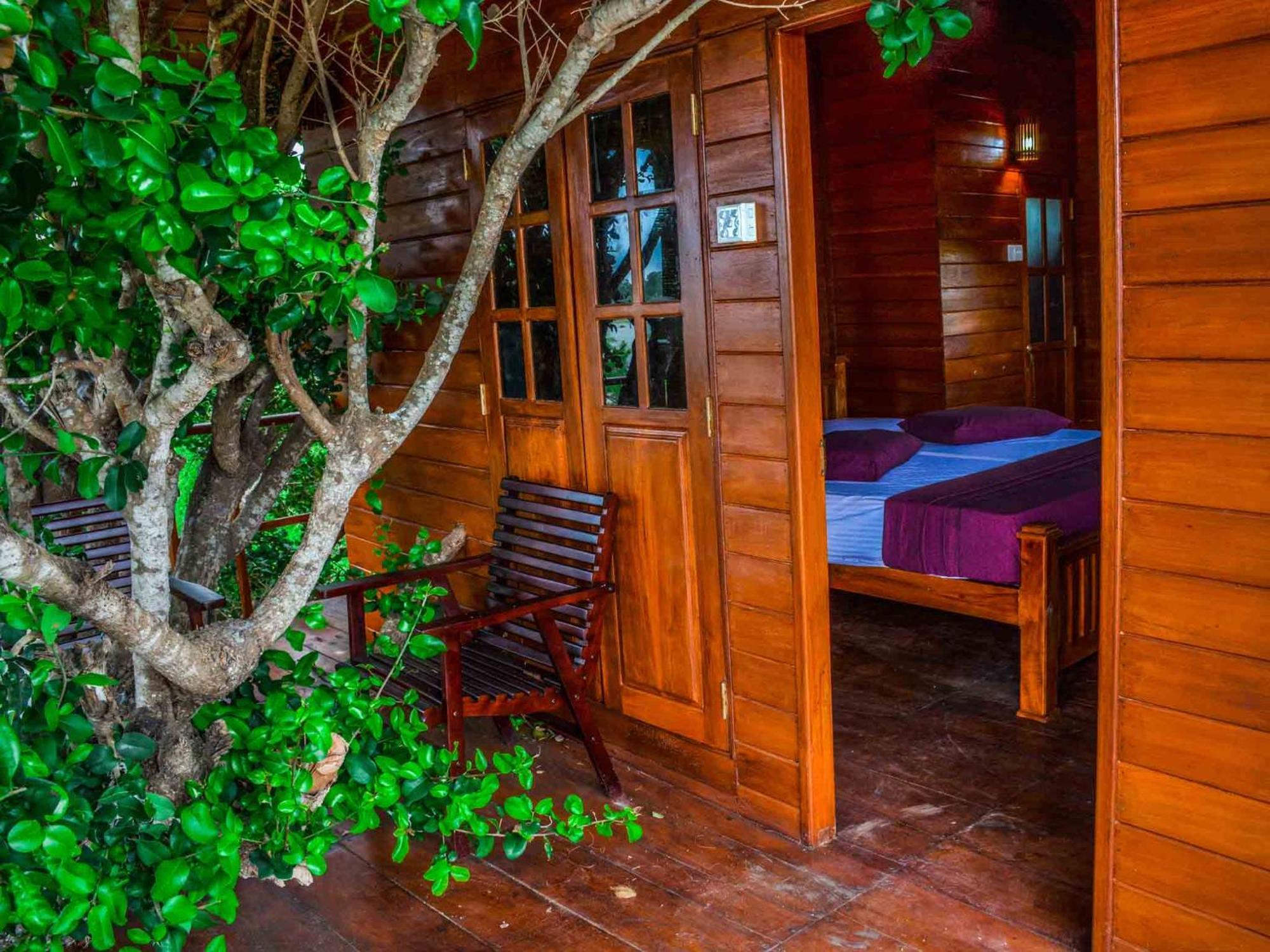 Lake Villa Resort Tissamaharama Exterior foto